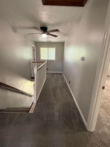 582 Hutchison Road, Paris, KY 40361