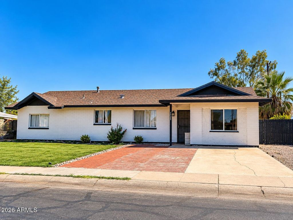 5723 N 62ND Avenue, Glendale, AZ 85301