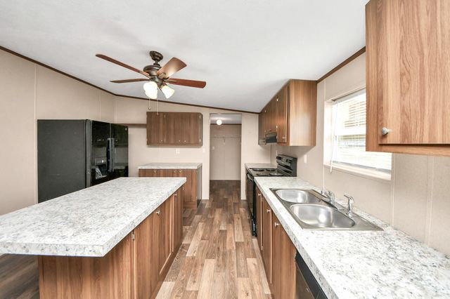 18292 Bellfounder Drive, Conroe, TX 77306