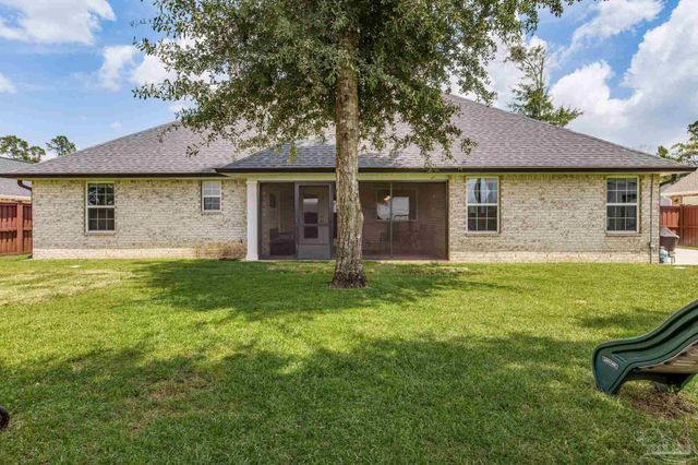 5562 Dunridge Dr, Pace, FL 32571