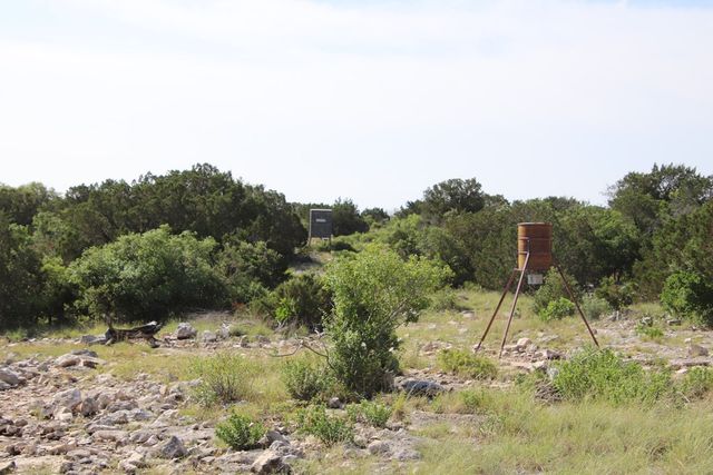 93 J S Murry Ranch Rd, Carta Valley, TX 78840