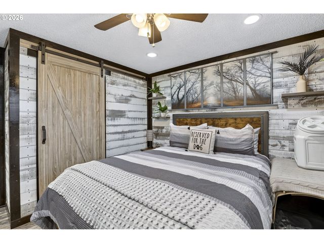 1670 Ne KENNEDY Ln, Hillsboro, OR 97124