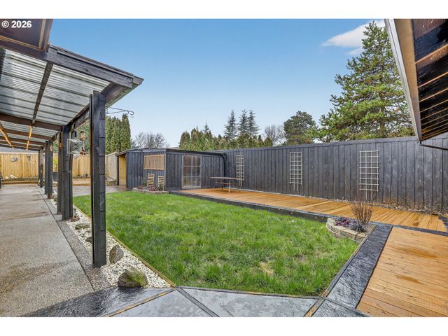 1670 Ne KENNEDY Ln, Hillsboro, OR 97124