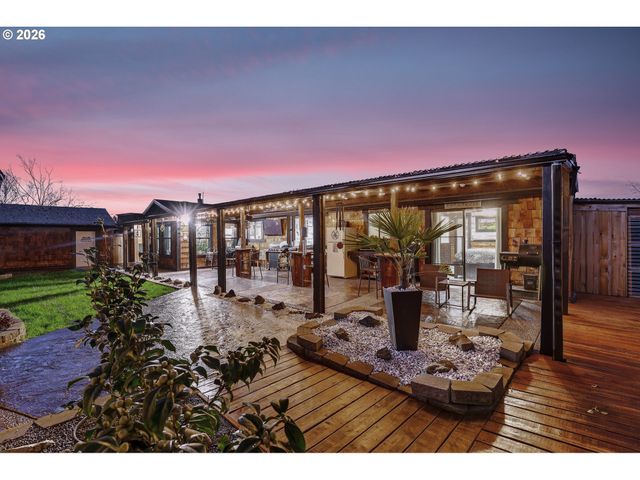 1670 Ne KENNEDY Ln, Hillsboro, OR 97124