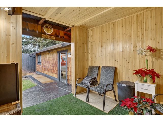 1670 Ne KENNEDY Ln, Hillsboro, OR 97124