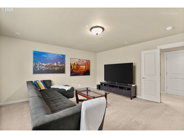 11965 Sw LAUSANNE St, Wilsonville, OR 97070