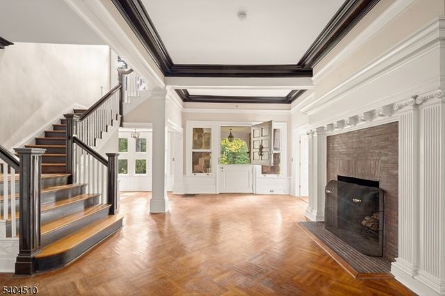 17 Three Gables Rd, Morris Twp., NJ 07960