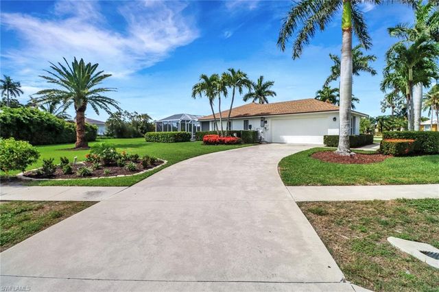 205 Sand Hill ST, Marco Island, FL 34145