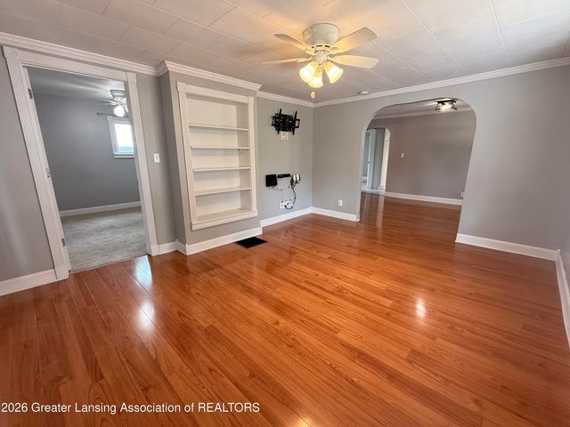 120 E Pearl Street, Potterville, MI 48876