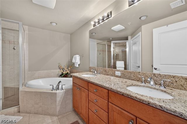 3414 Hancock Bridge PKWY 602, North Fort Myers, FL 33903