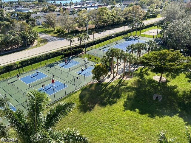 3414 Hancock Bridge PKWY 602, North Fort Myers, FL 33903