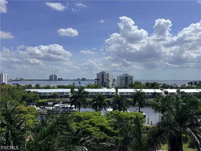 3414 Hancock Bridge PKWY 602, North Fort Myers, FL 33903