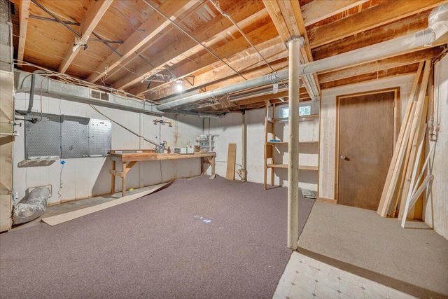 5727 Santa Anita TER, Roanoke, VA 24012