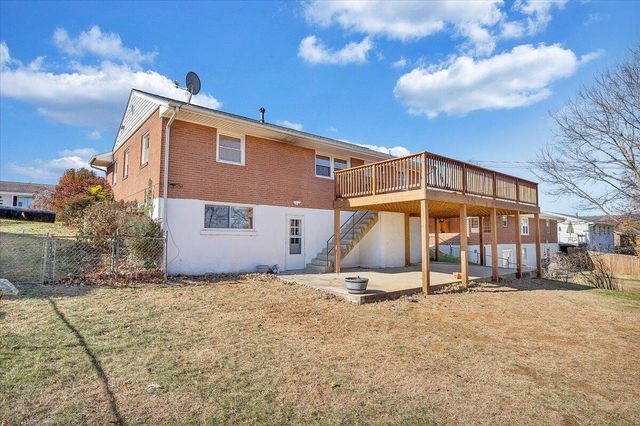 5727 Santa Anita TER, Roanoke, VA 24012