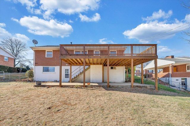 5727 Santa Anita TER, Roanoke, VA 24012