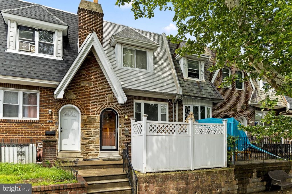 923 ANCHOR ST, Philadelphia, PA 19124