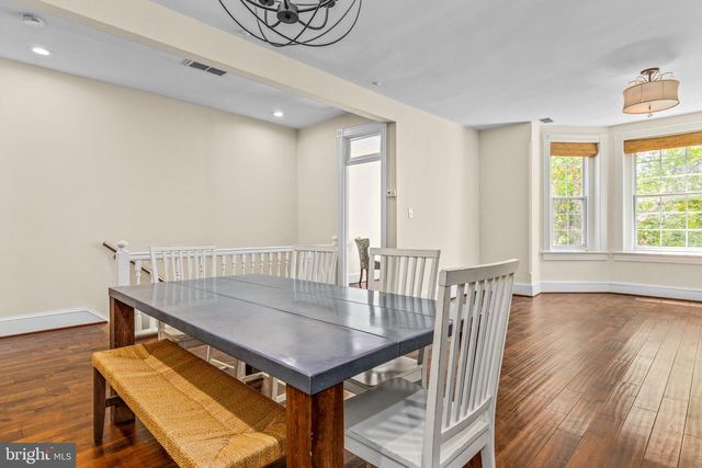 502 G ST NE, Washington, DC 20002