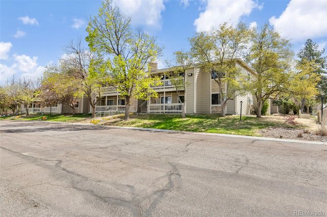8225 Fairmount Drive 201, Denver, CO 80247