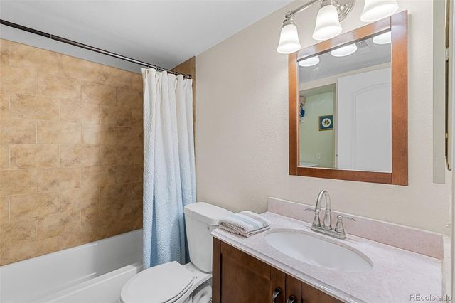 8225 Fairmount Drive 201, Denver, CO 80247