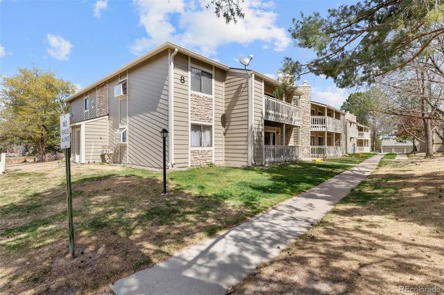 8225 Fairmount Drive 201, Denver, CO 80247