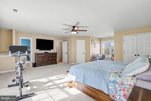 9 BURNINGBUSH CT, Stafford, VA 22554