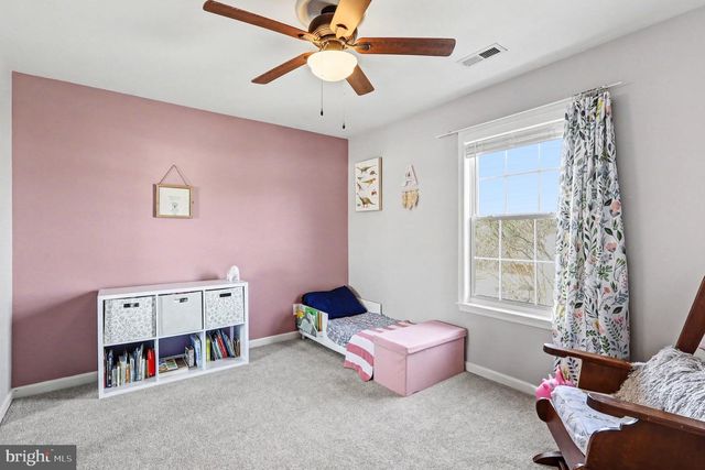 9 BURNINGBUSH CT, Stafford, VA 22554