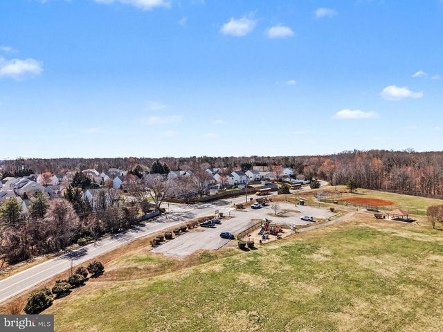 9 BURNINGBUSH CT, Stafford, VA 22554