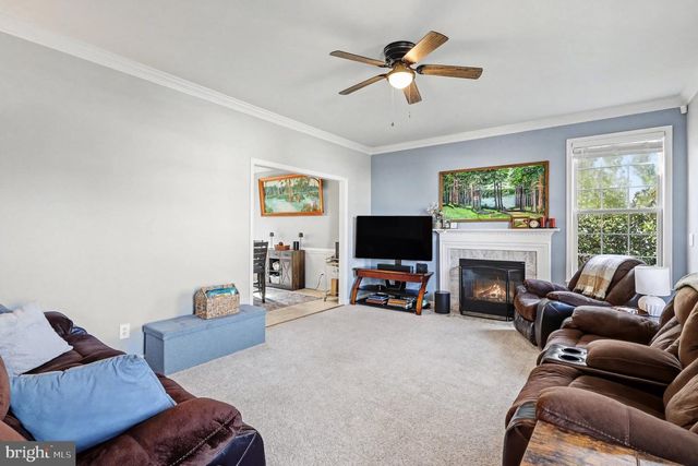 9 BURNINGBUSH CT, Stafford, VA 22554