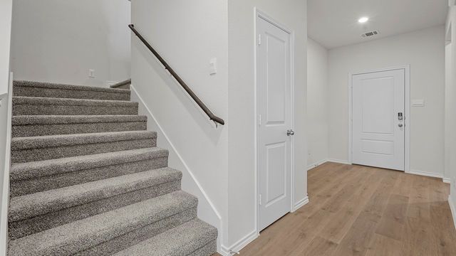 382 Pleasant Colony Drive, Waxahachie, TX 75165