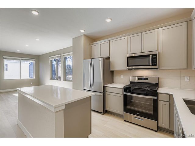 15364 W 69th Ave, Arvada, CO 80007