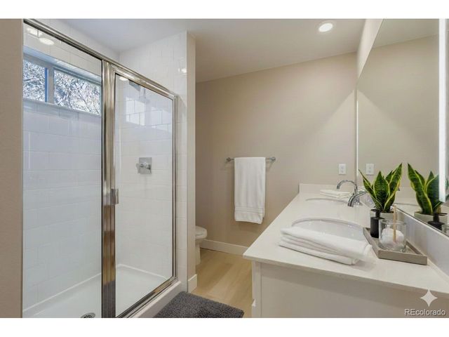 15364 W 69th Ave, Arvada, CO 80007