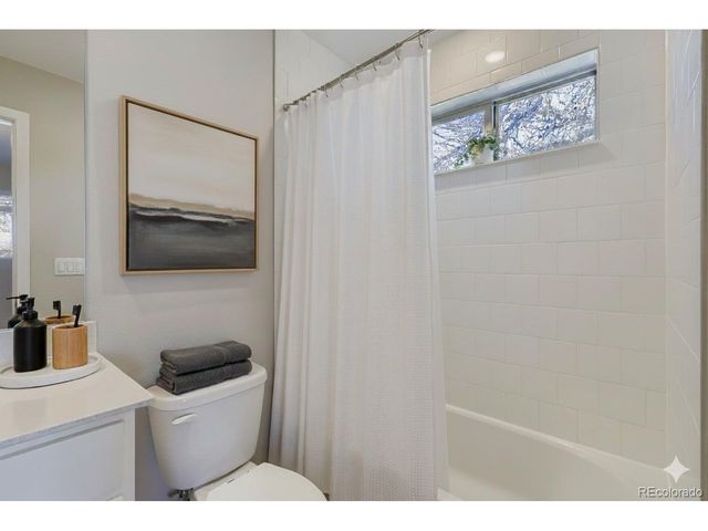 15364 W 69th Ave, Arvada, CO 80007