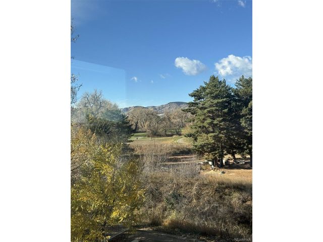 15364 W 69th Ave, Arvada, CO 80007