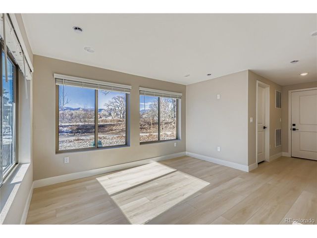 15364 W 69th Ave, Arvada, CO 80007