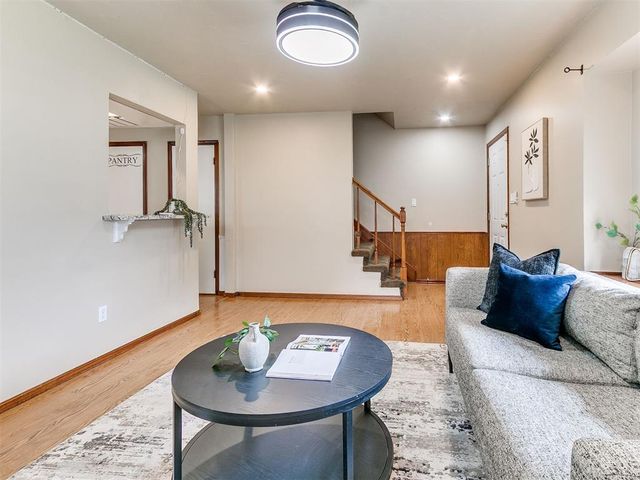 520 Jean Marie Drive, Norman, OK 73069