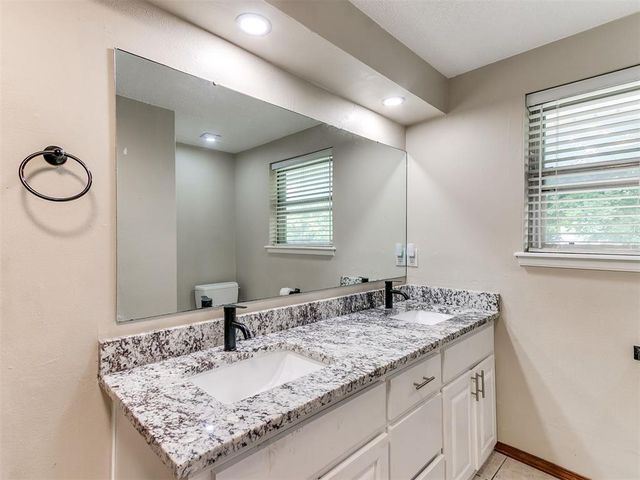 520 Jean Marie Drive, Norman, OK 73069
