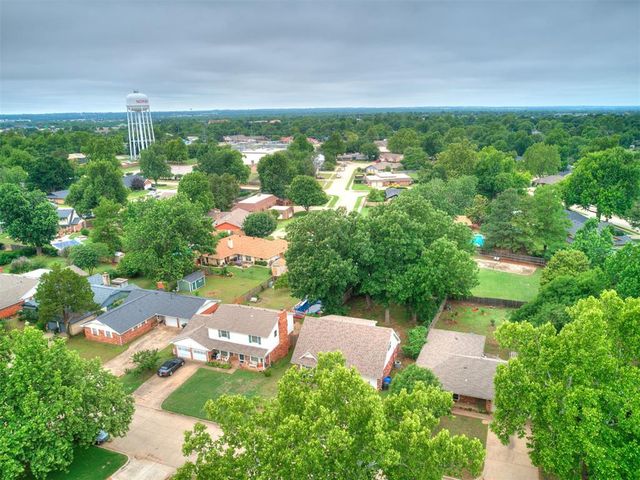 520 Jean Marie Drive, Norman, OK 73069