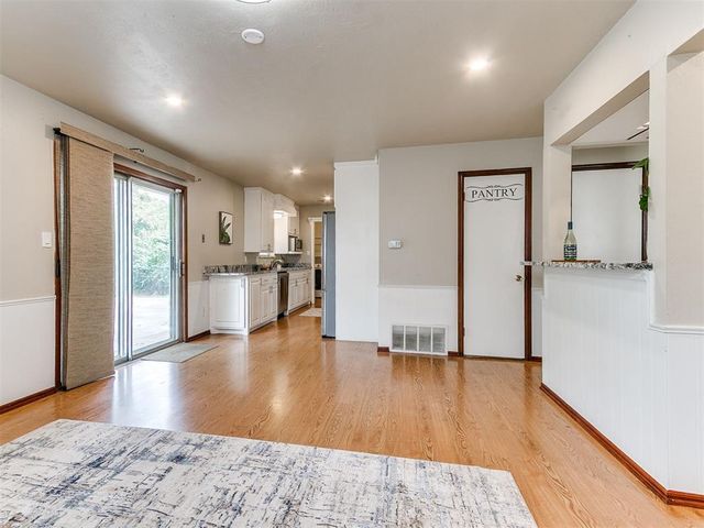 520 Jean Marie Drive, Norman, OK 73069