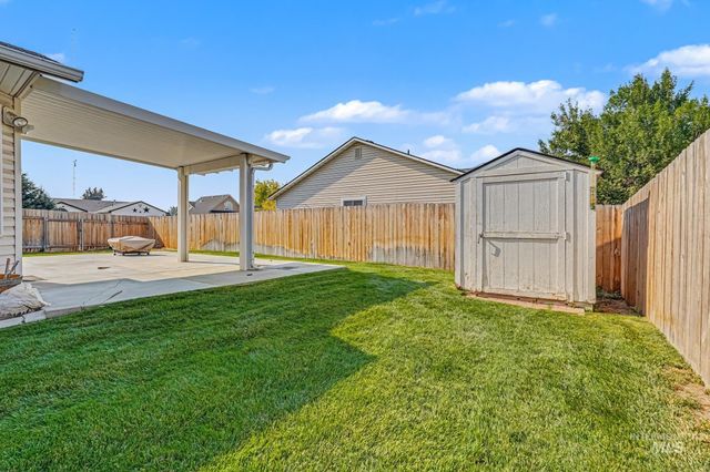 11938 Emerson St, Caldwell, ID 83605
