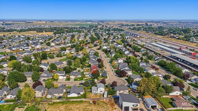 11938 Emerson St, Caldwell, ID 83605