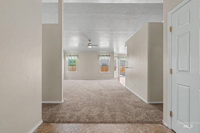 11938 Emerson St, Caldwell, ID 83605