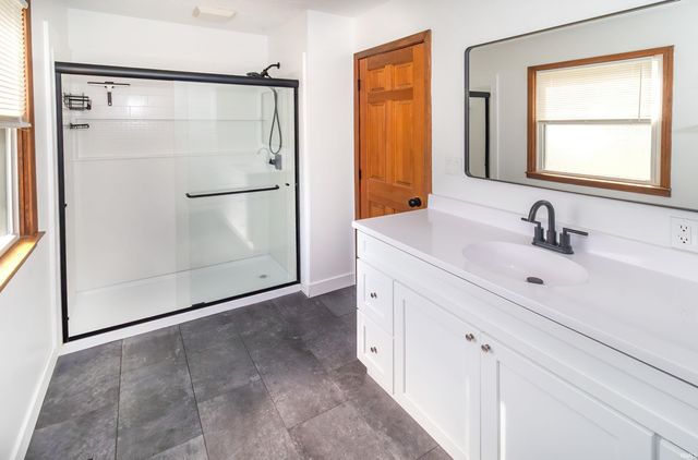 641 Woodbriar Court, Evansville, IN 47715