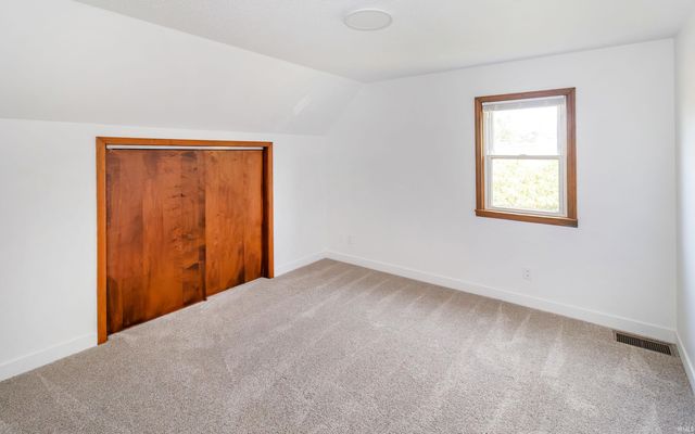 641 Woodbriar Court, Evansville, IN 47715