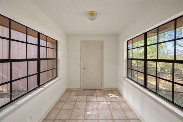 20404 Doral Drive, Huntsville, TX 77320