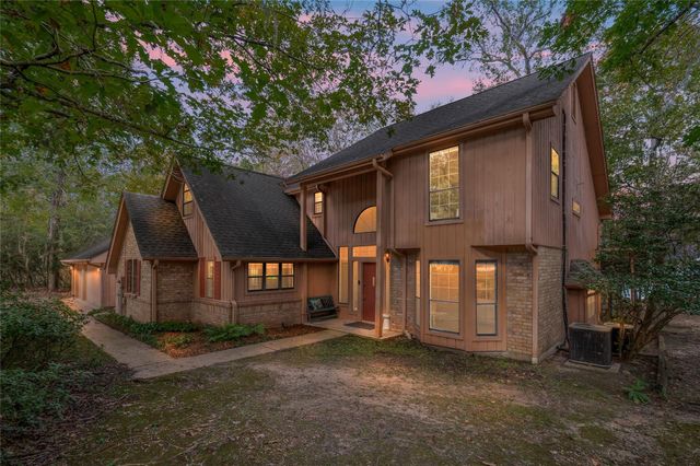 20404 Doral Drive, Huntsville, TX 77320