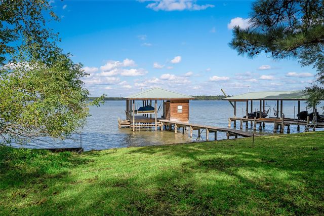 20404 Doral Drive, Huntsville, TX 77320