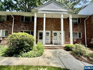 209 Washington Drive 209, Ramsey, NJ 07446