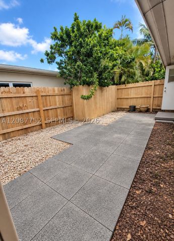 1026 NE 9th Ave, Fort Lauderdale, FL 33304