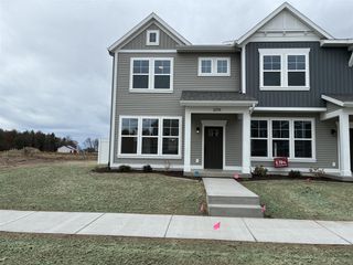 6114 Stahl Drive 16, Spring Lake, MI 49456