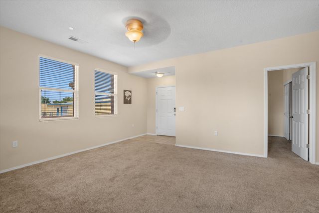 601 MENAUL Boulevard NE 305, Albuquerque, NM 87107